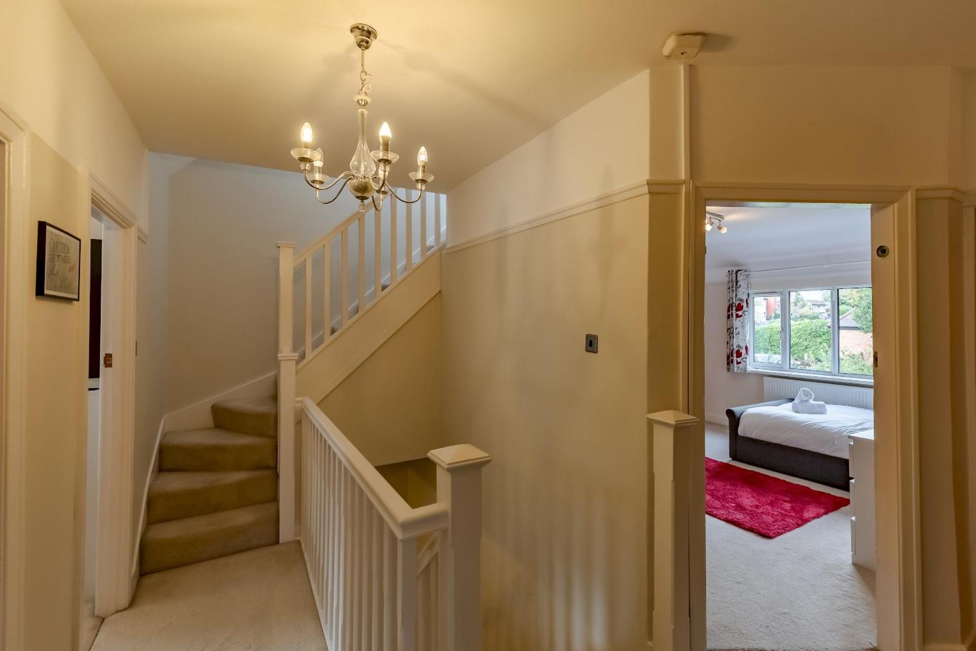 Spacious 4-bed Family With Garden Parking Pass The Keys * Birmingham