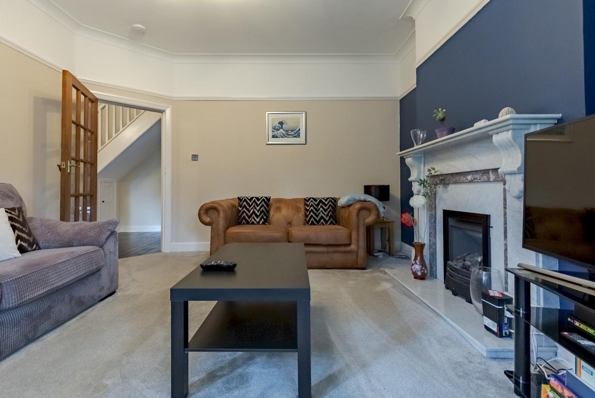 Holiday home Spacious 4-bed Family With Garden Parking Pass The Keys *
