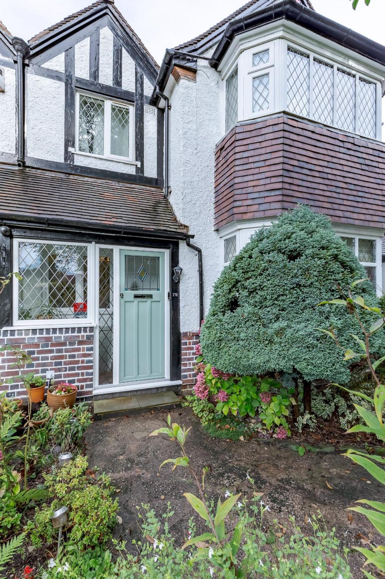 Spacious 4-bed Family With Garden Parking Pass The Keys Holiday home Birmingham